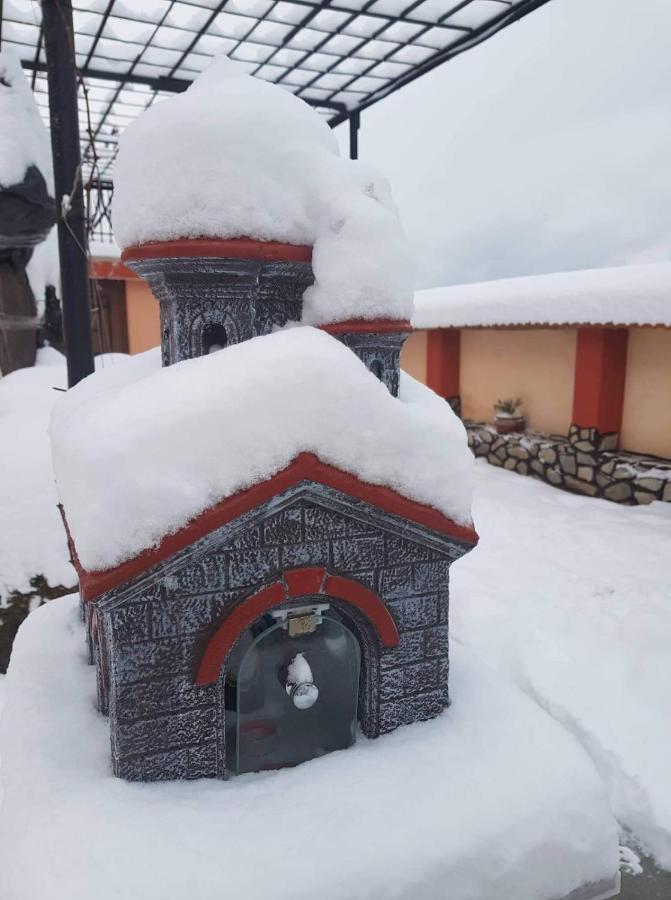 Къщи За Гости Ореха Samokov Exterior photo